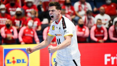 Handball EM, Vorrunde: Christoph Steinert schreit seine Freude heraus