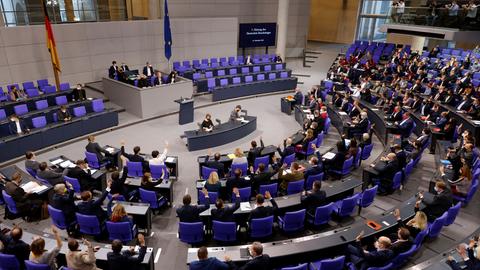 Blick auf den SItzungssaal des Bundestags (REUTERS)