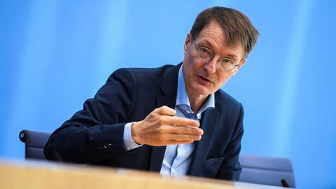 Karl Lauterbach (REUTERS)