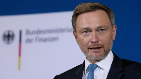 Bundesfinanzminister Christian Lindner (FDP) gibt eine Pressekonferenz. (dpa)