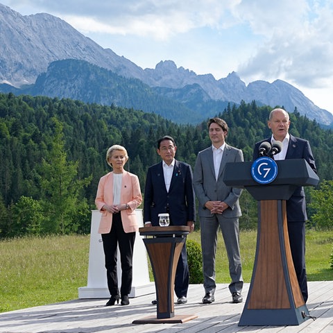 Die Regierungschefs beim G7-Gipfel. (dpa)