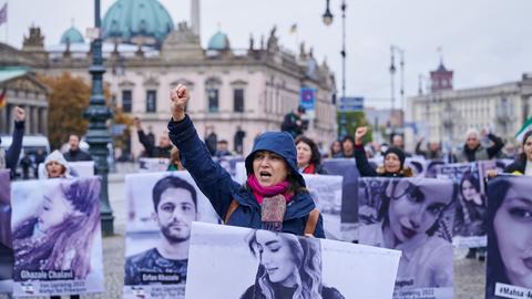Proteste gegen den Iran in Berlin (dpa)