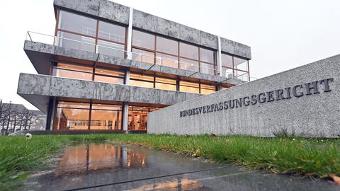 Außenansicht des Bundesverfassungsgerichts in Karlsruhe (dpa)