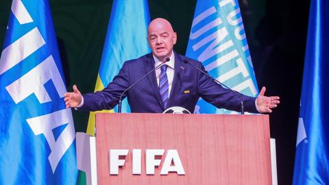 Der FIFA-Präsident Gianni Infantino beim FIFA-Kongress in Kigali (REUTERS)