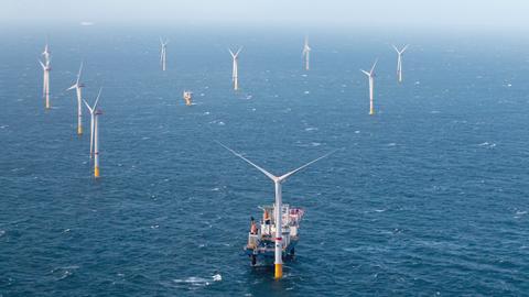 Windturbinen in der Nordsee eines Offshore-Windparks vor Belgien (picture alliance/dpa/BELGA)