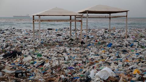 Plastikmüll am Strand im Libanon (Archivbild vom 22. Januar 2018)