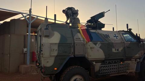 Gepanzertes Fahrzeug der Bundeswehr in Mali.