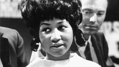  Die amerikanische Blues- und Soulsängerin Aretha Franklin am 13. Mai 1968 während der Aufnahmen zu einer TV-Show in einem Kölner Studio.