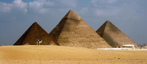 Pyramiden von Gizeh