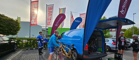 Vor dem Start der 31. ARD - Radmeisterschaft