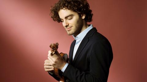 Emmanuel Tjeknavorian