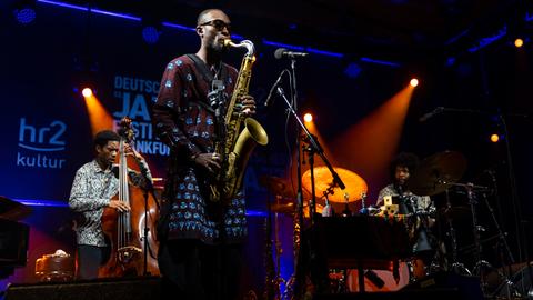 53. Deutsches Jazzfestival Frankfurt 2022 – Isaiah Collier & The Chosen Few.