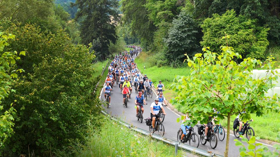 hr Radtour in Mittelhessen: Miteinander radeln und feiern entlang an Dill und Lahn 
