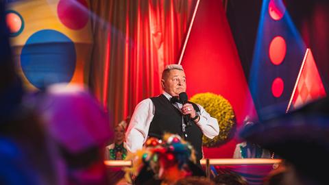 Die Entertainerin Woody Feldmann.