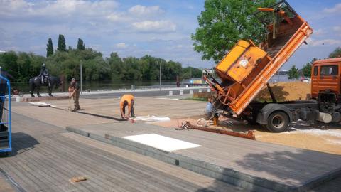 Hessentag: Sand für den hr-Beach