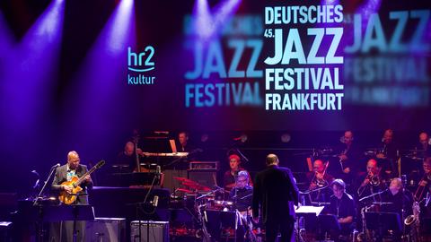 hr-Bigband und Lionel Loueke